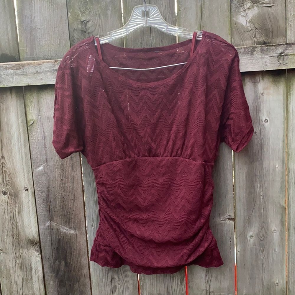 Burgundy lined top sz. S
